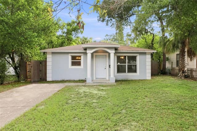 2324 OAKDALE ST S photo