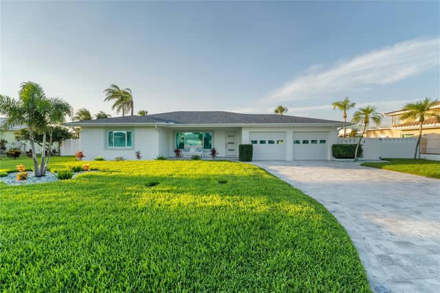 227 HOWARD DR photo