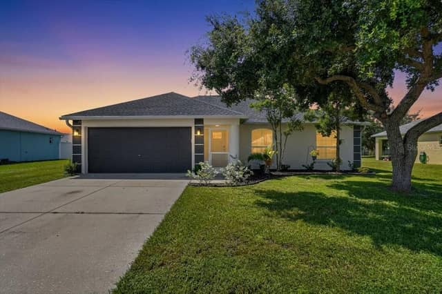 5815 33RD DR E photo