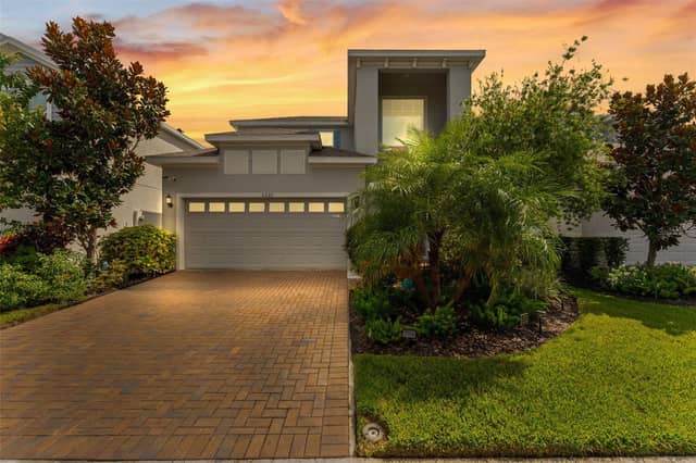 5520 SILVER SUN DR photo