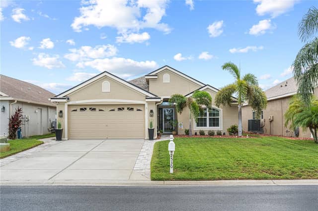 2530 ARROWPOINTE DR photo