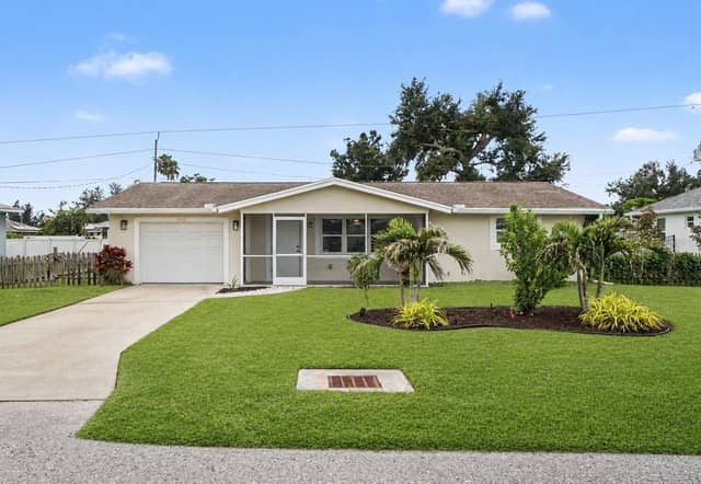 305 SHELL RD photo