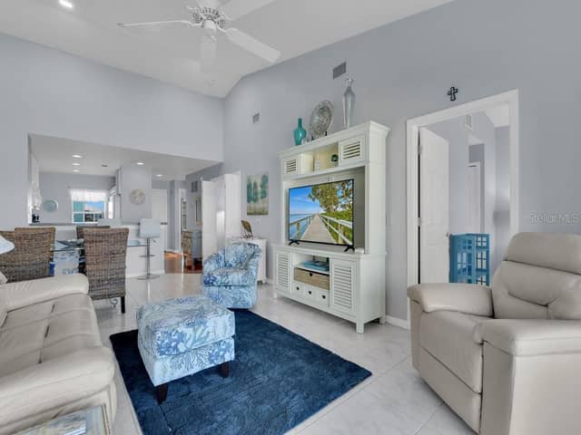 5762 SABAL TRACE DR #201 photo