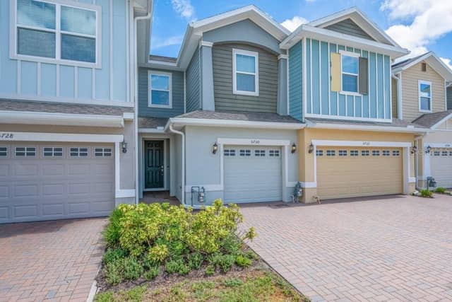 5730 SKYTOP DR photo