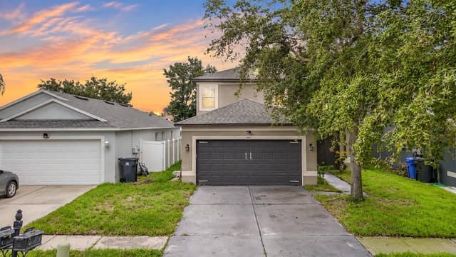 7931 CARRIAGE POINTE DR photo