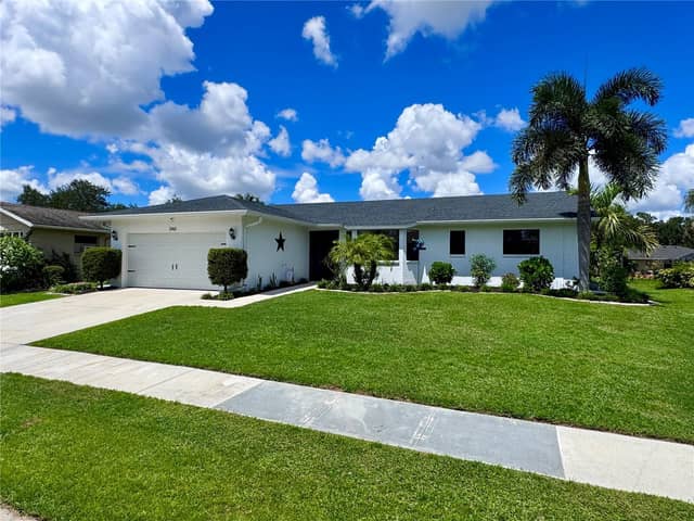 2461 GOLD OAK CT E photo