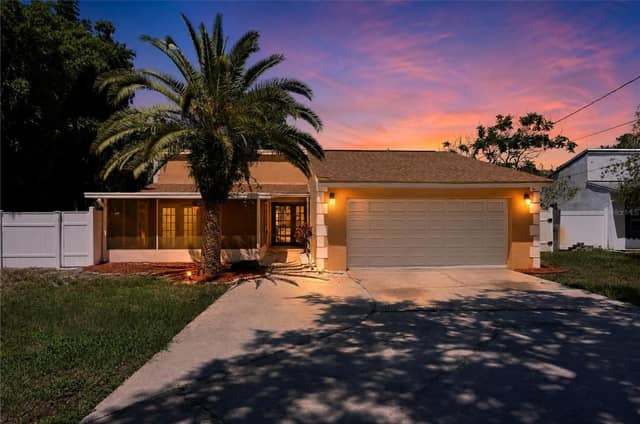 915 SEMINOLE BLVD photo