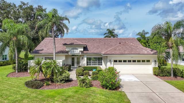 4415 HIGHLAND OAKS CIR photo