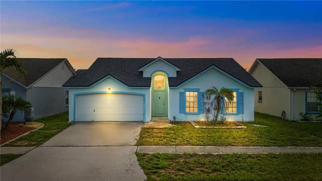 218 LOOKOUT DR photo