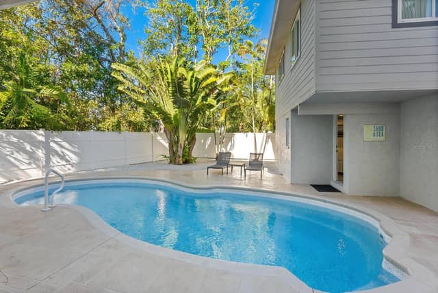 651 AVENIDA DEL NORTE photo