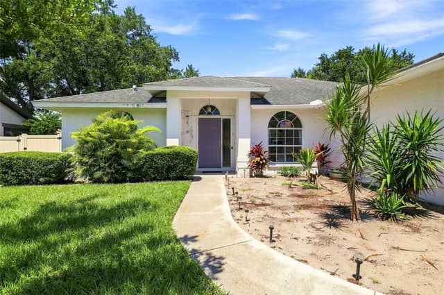 7833 38TH CT E photo