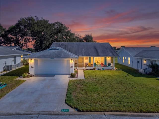 8221 PALENCIA DR photo