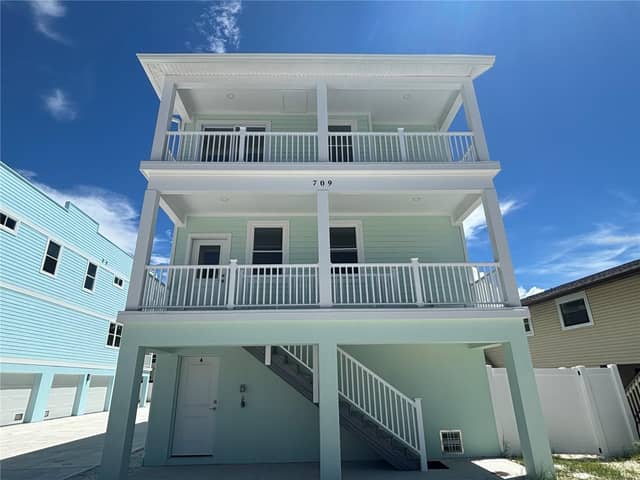 709 GULF BLVD photo