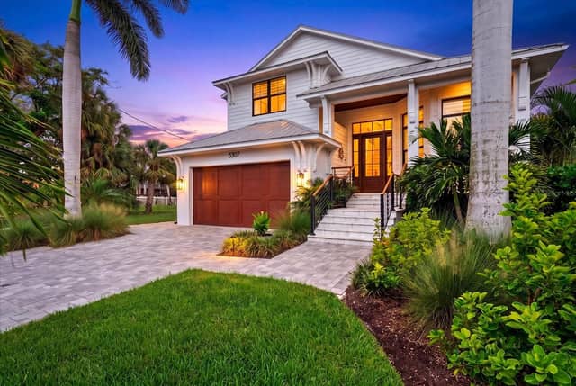 5307 AVENIDA DEL MARE photo