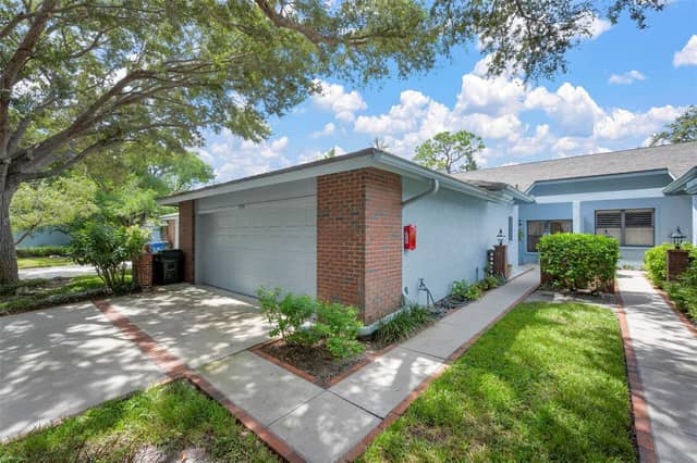 2794 MOSS OAK DR #2 photo