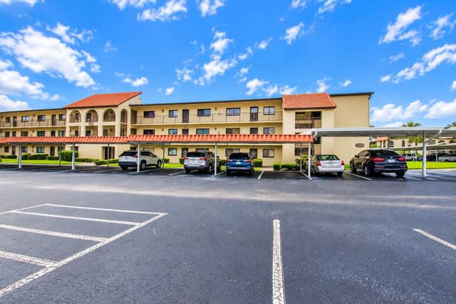 2440 WINDING CREEK BLVD #307 photo