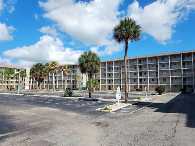 3520 LAKE BAYSHORE DR #K111 photo