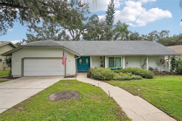 5050 LAKE VALENCIA BLVD W photo