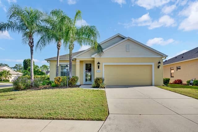 1475 BLUE HORIZON CIR photo