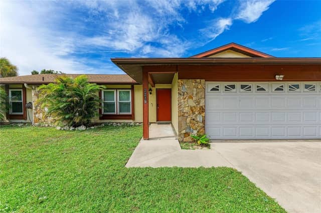 2219 LOCKWOOD MEADOWS CIR photo