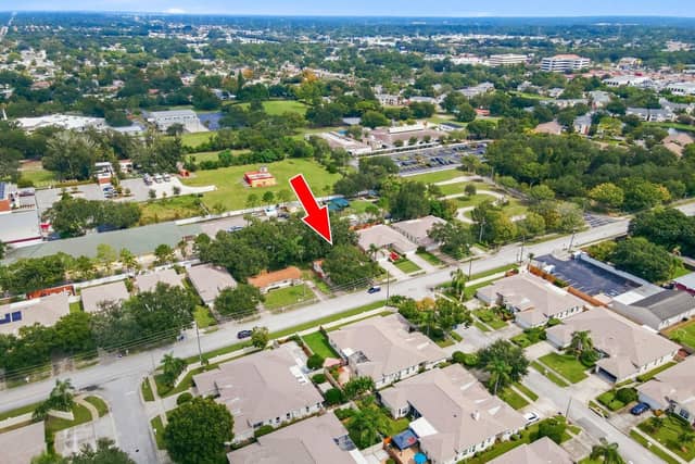 2240 EVANS RD photo