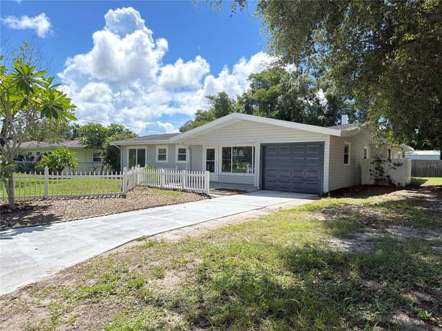 3010 HATTON ST photo