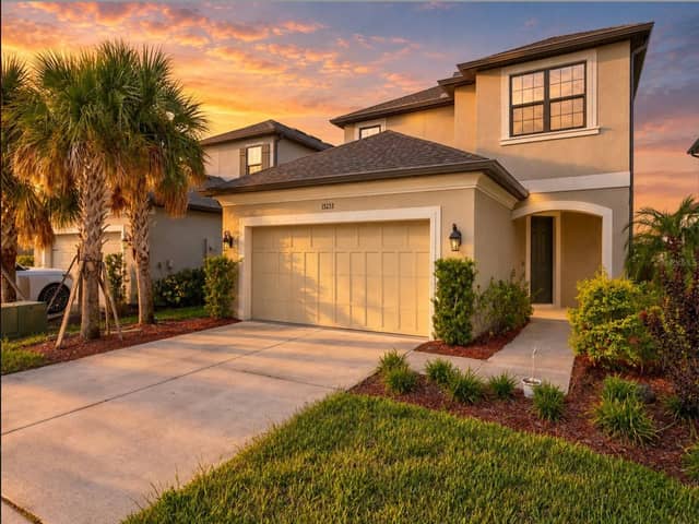 15233 SHADY PALMS LN photo