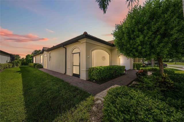 10157 FIDDLEWOOD DR photo