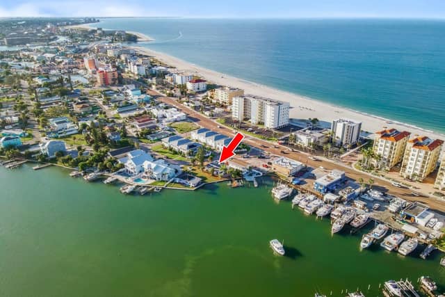 13529 BOCA CIEGA AVE photo