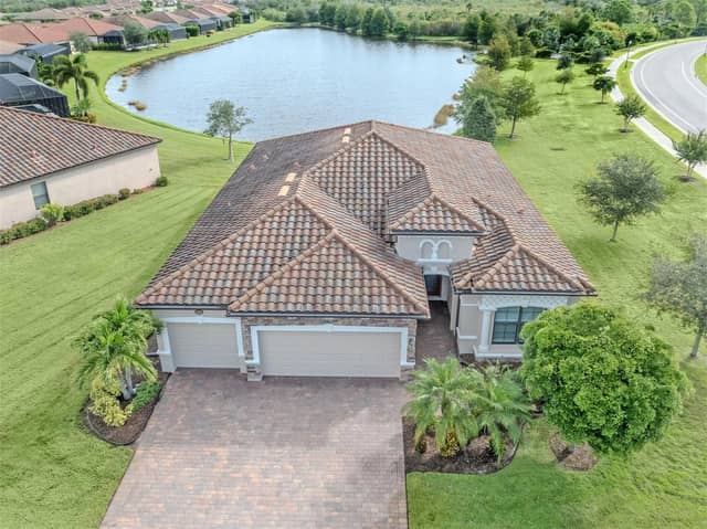 13895 VANCANZA DR photo
