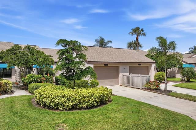 6089 CLUBSIDE DR #7686 photo