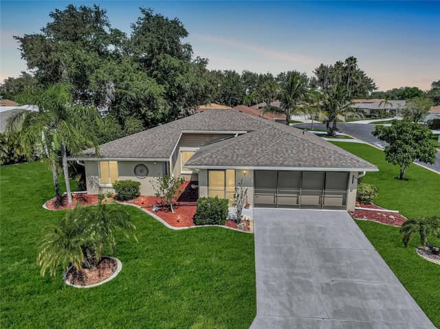 3216 MEADOW RUN DR photo