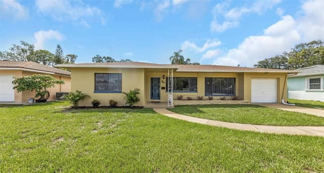 210 S SATURN AVE photo
