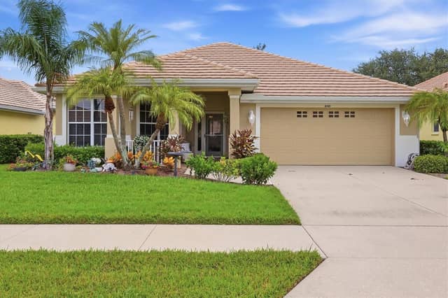 2321 MOSSY OAK DR photo