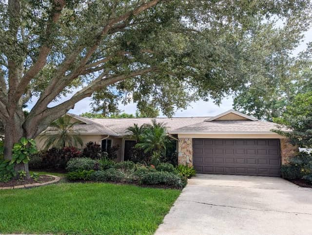 2673 MONTAGUE CT W photo