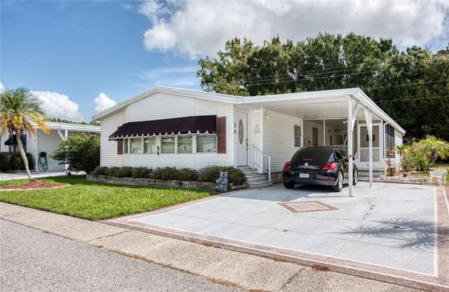 34 PELICAN DR E photo