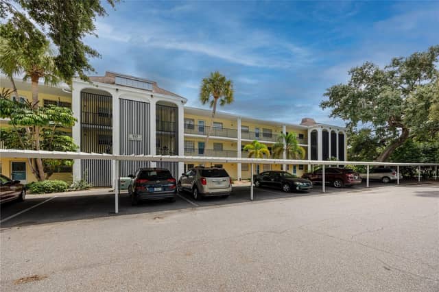 821 DELEON CT #309 photo