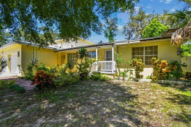 1377 S WASHINGTON AVE photo