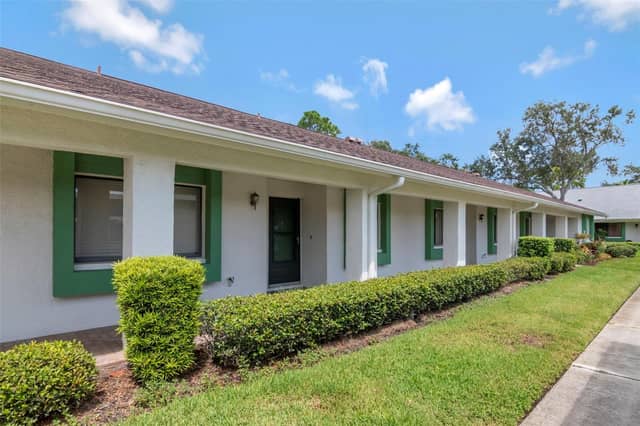 2569 LAURELWOOD DR #11B photo