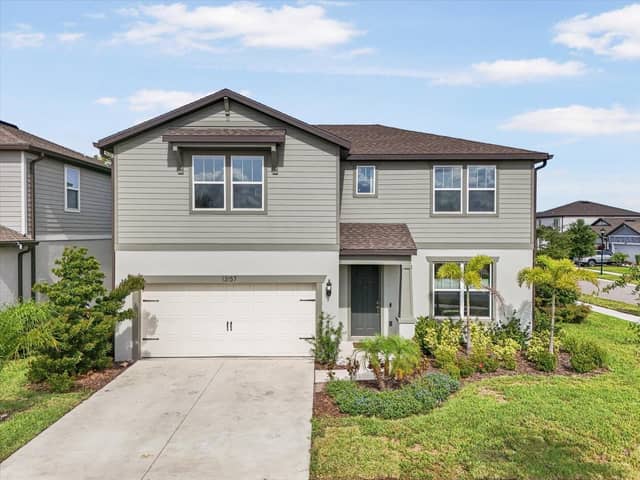 13157 PEACHLEAF AVE photo