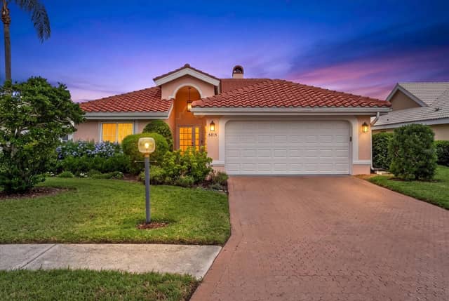 5815 FAIRWOODS CIR photo