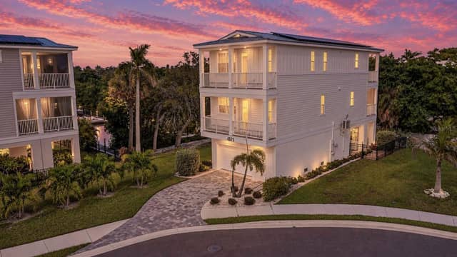 4375 MARINA VIEW WAY photo