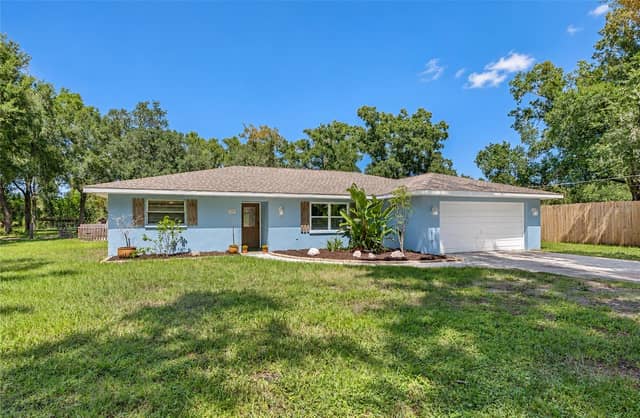 6505 11TH DR E photo