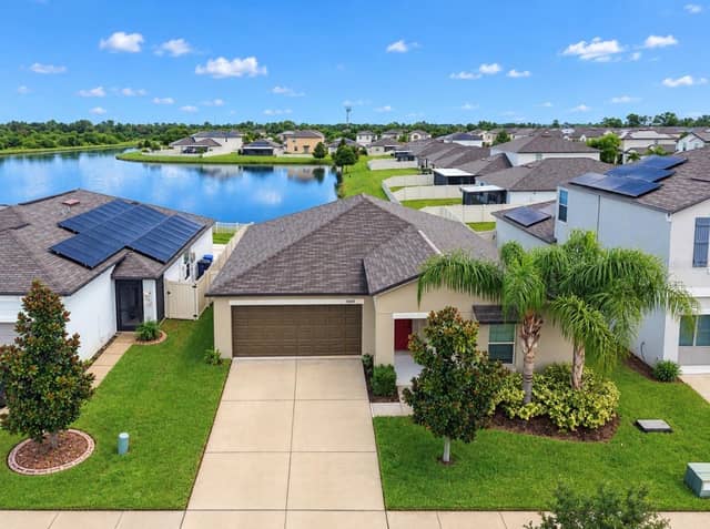 5005 WHITE CHICORY DR photo