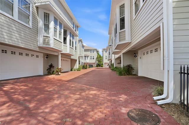 3315 W DE LEON ST #18 photo