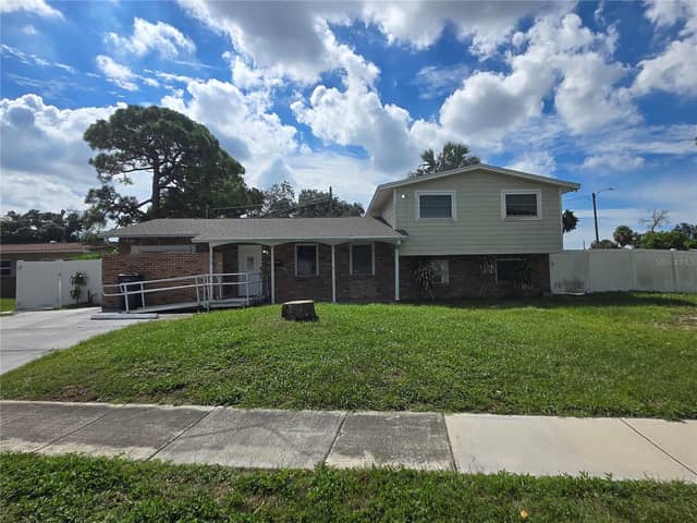 7710 W HANNA AVE photo