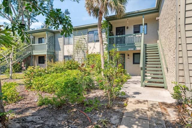1519 PELICAN POINT DR #288 photo