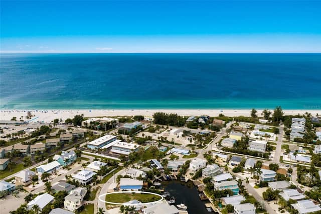 214 S HARBOR DR photo