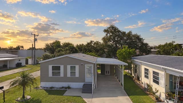 6904 CORTEZ RD W #10 photo
