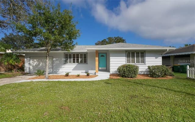 2141 SUNNYSIDE LN photo